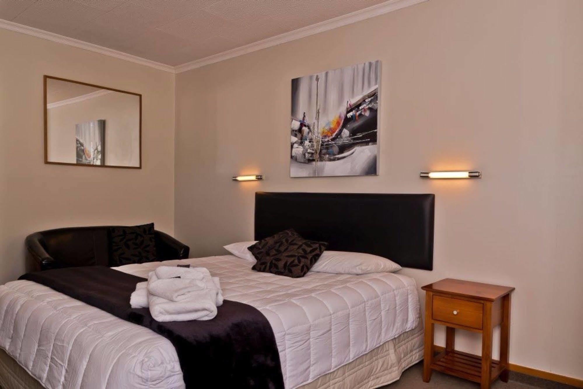 Picton Accommodation Gateway Motel Exterior photo